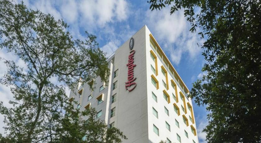 Hampton By Hilton Medellin Hotel Exterior photo